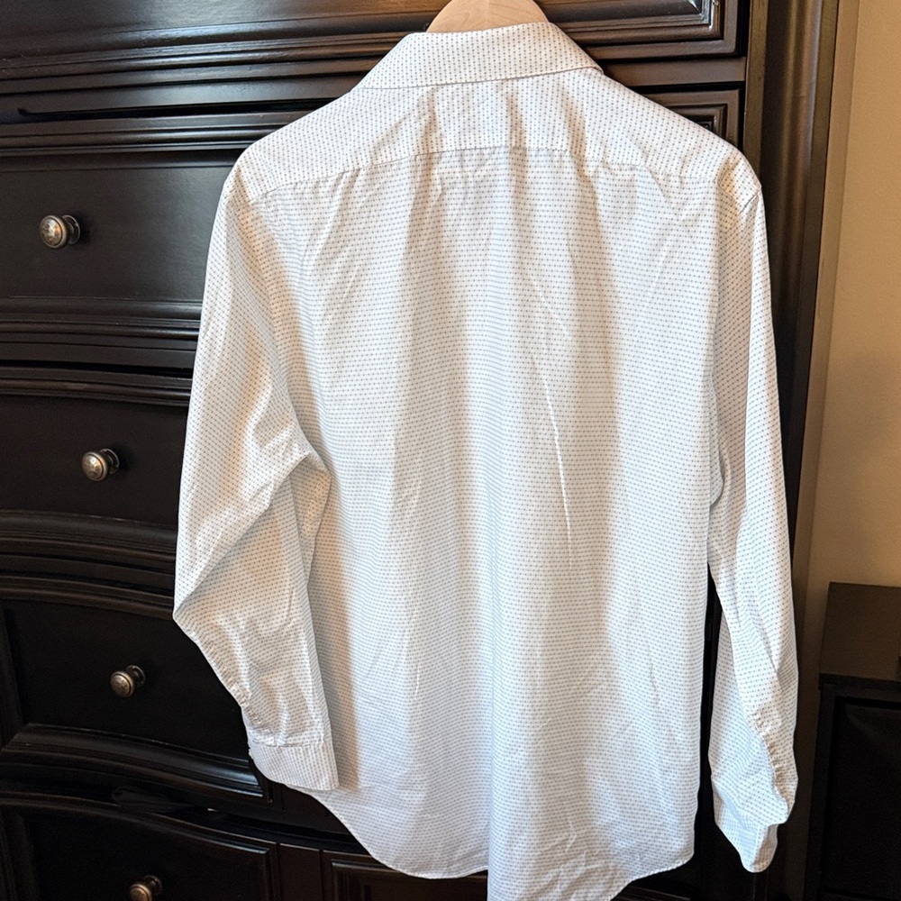 Calvin Klein White Geometric Dress Shirt - Picture 3 of 4